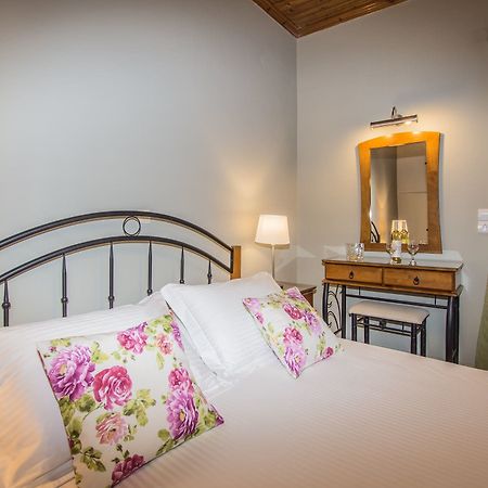 Porto Giardino Apartments Psarou  ภายนอก รูปภาพ