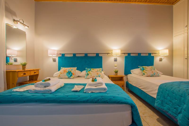 Porto Giardino Apartments Psarou  ภายนอก รูปภาพ
