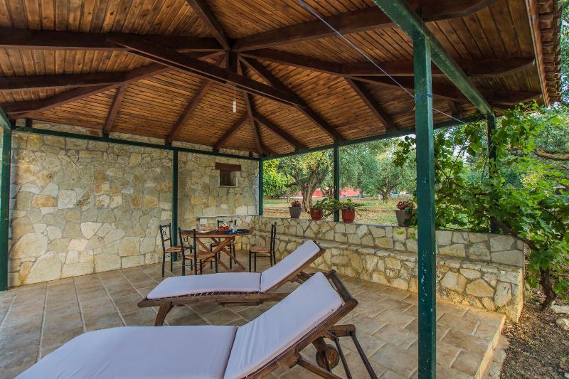 Porto Giardino Apartments Psarou  ภายนอก รูปภาพ