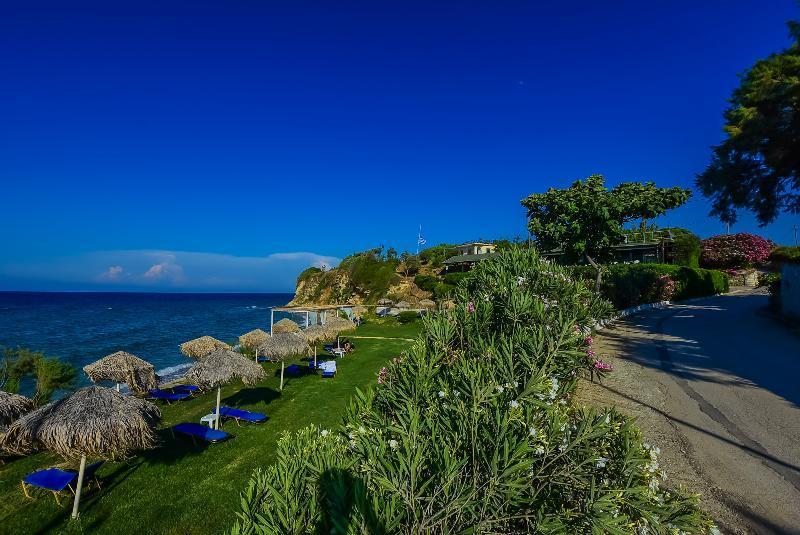 Porto Giardino Apartments Psarou  ภายนอก รูปภาพ