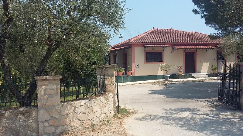 Porto Giardino Apartments Psarou  ภายนอก รูปภาพ