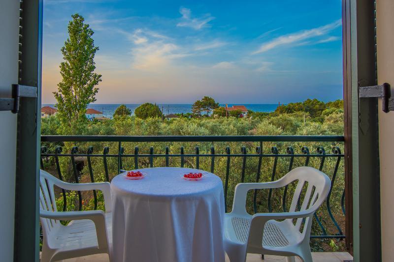 Porto Giardino Apartments Psarou  ภายนอก รูปภาพ