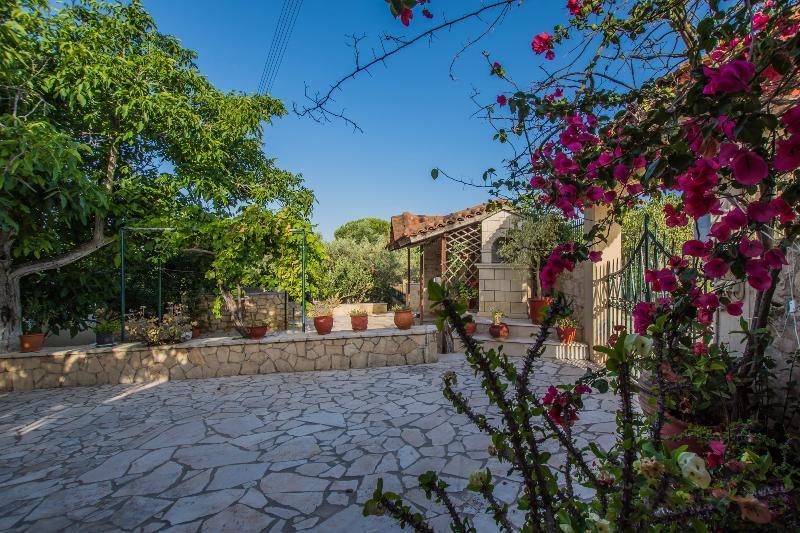 Porto Giardino Apartments Psarou  ภายนอก รูปภาพ