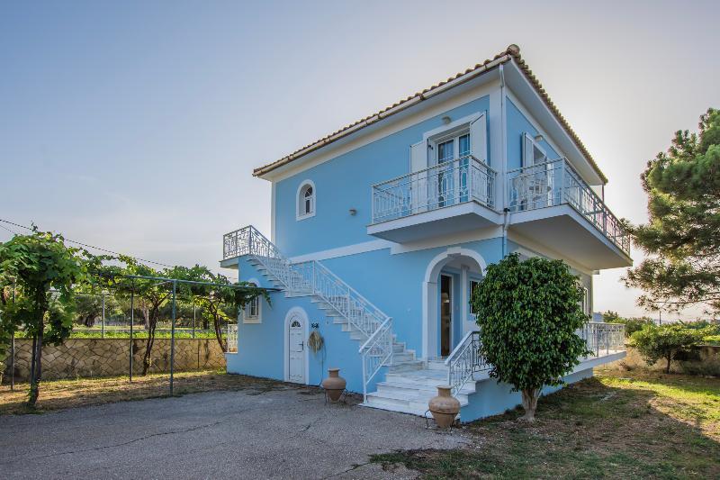 Porto Giardino Apartments Psarou  ภายนอก รูปภาพ